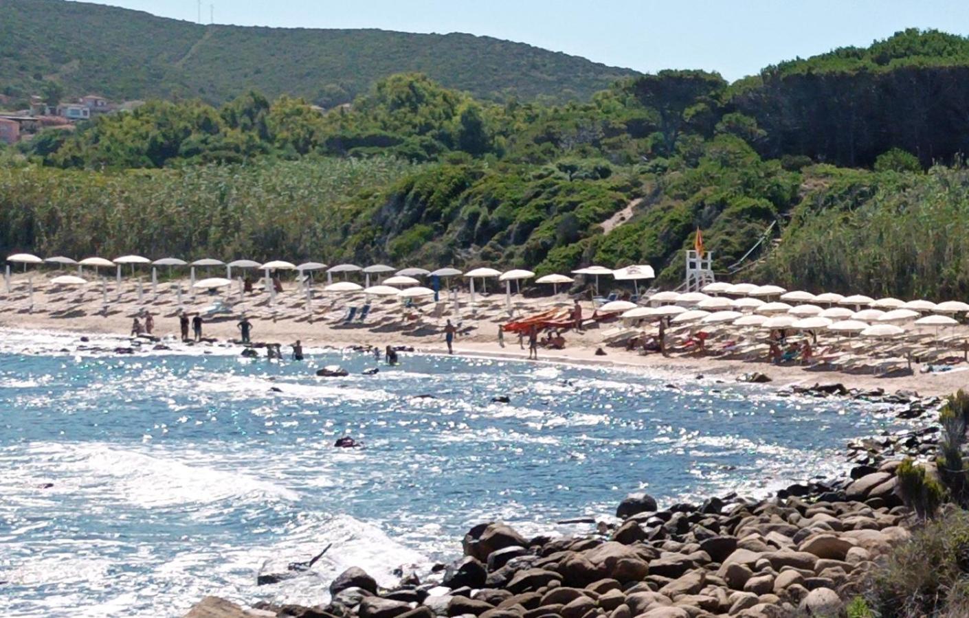 Gli Oleandri Di Calarossa - 5M Walk To The Beach Isola Rossa Dış mekan fotoğraf